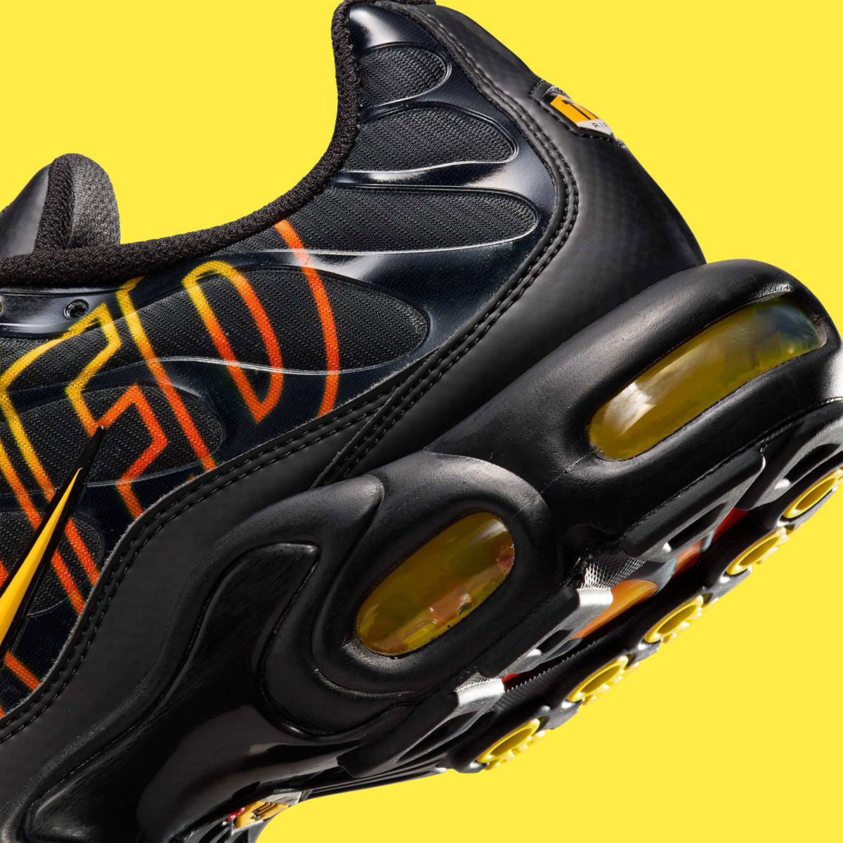 Nike Air Max Plus Black Safety Orange Lightning Ih4459 010 6