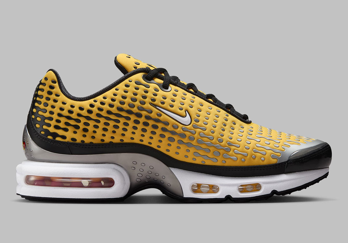 Nike Air Max Plus Vii Varsity Maize Black Hq2197 700 2
