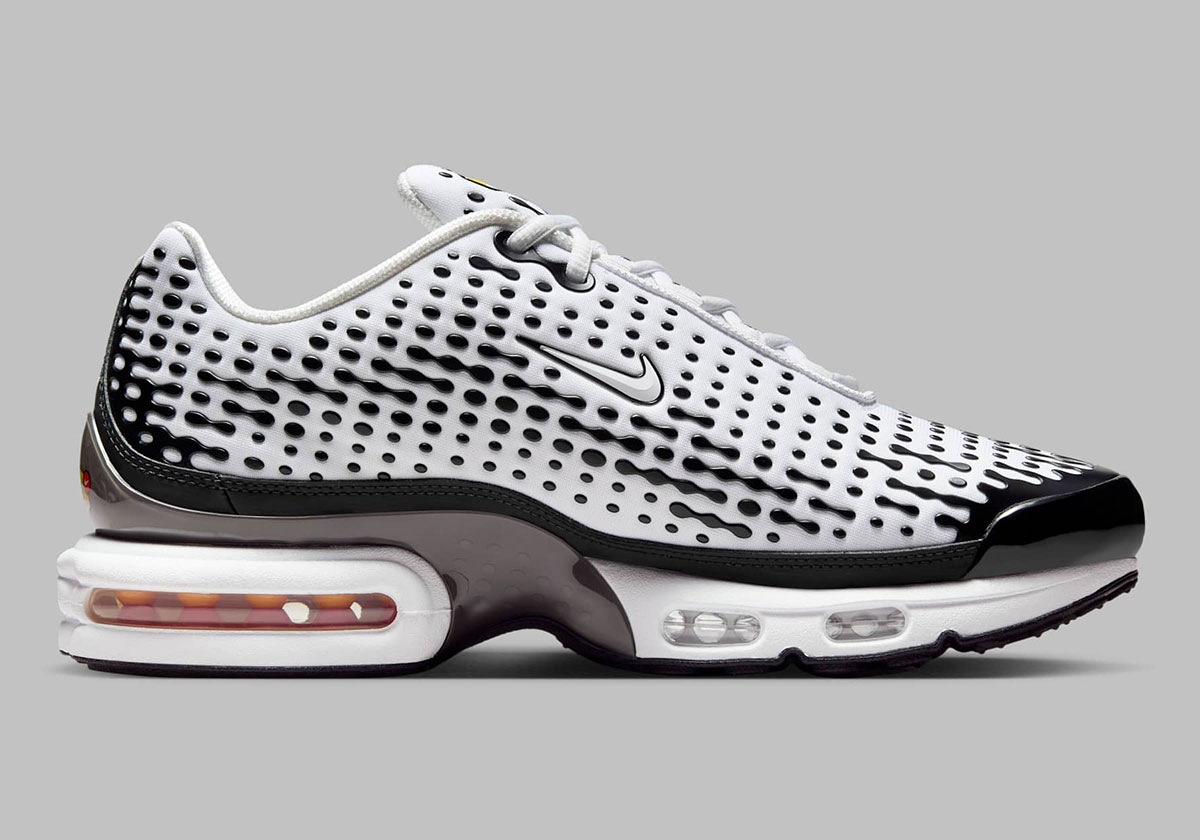 Nike Air Max Plus Vii White Black Smoke Grey Hq2197 100 6
