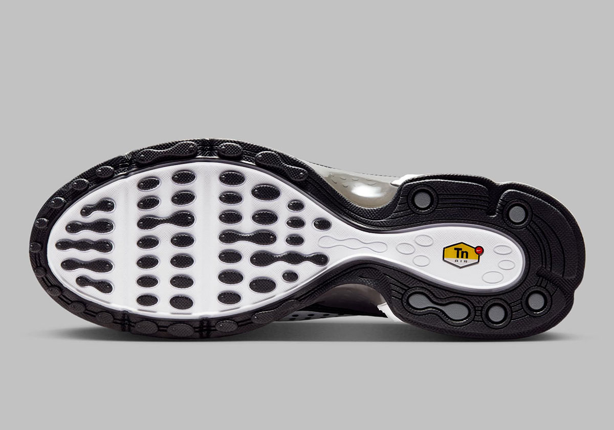 Nike Air Max Plus Vii White Black Smoke Grey Hq2197 100 7
