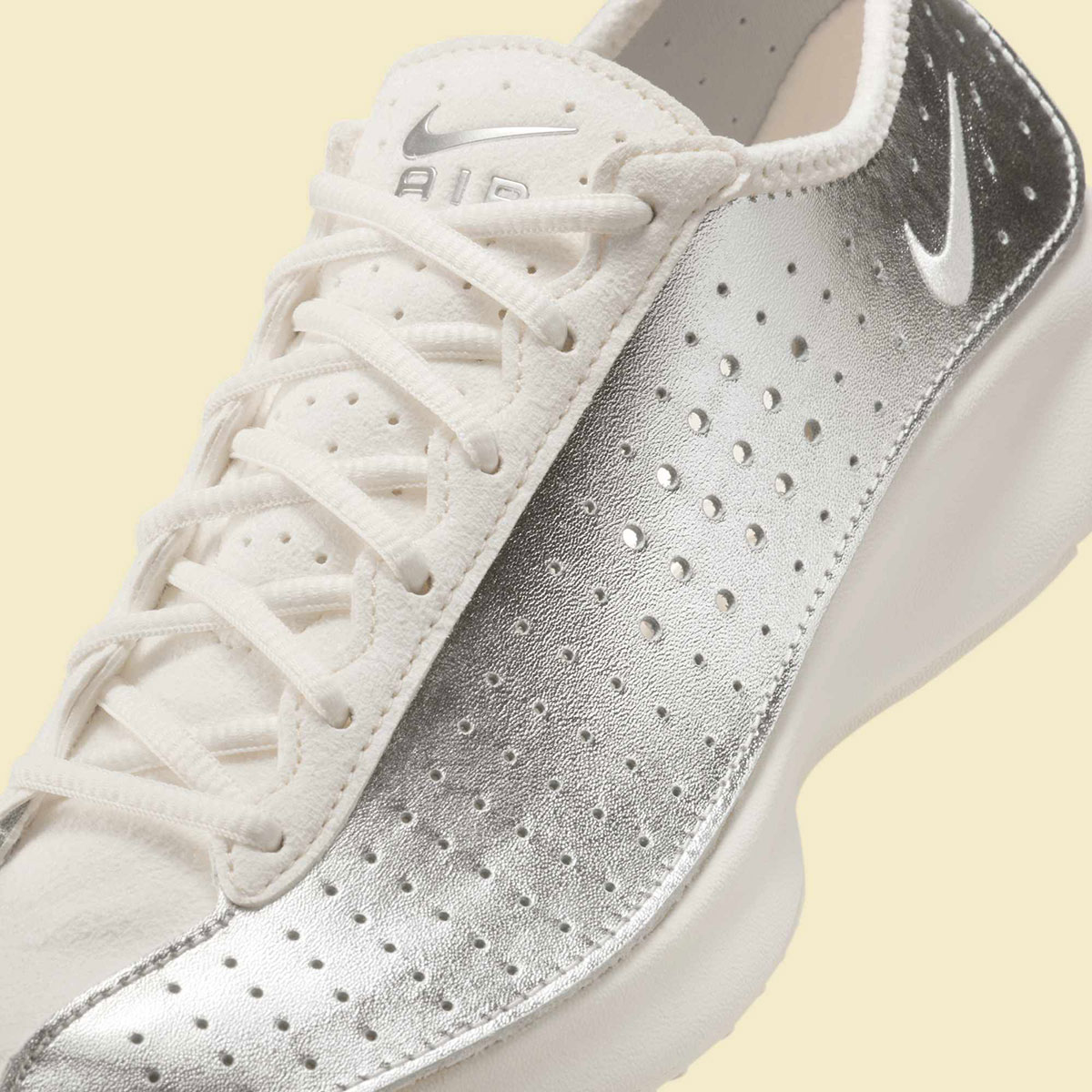Nike Air Superfly Pale Ivory Metallic Silver Volt Ib5824 100 3