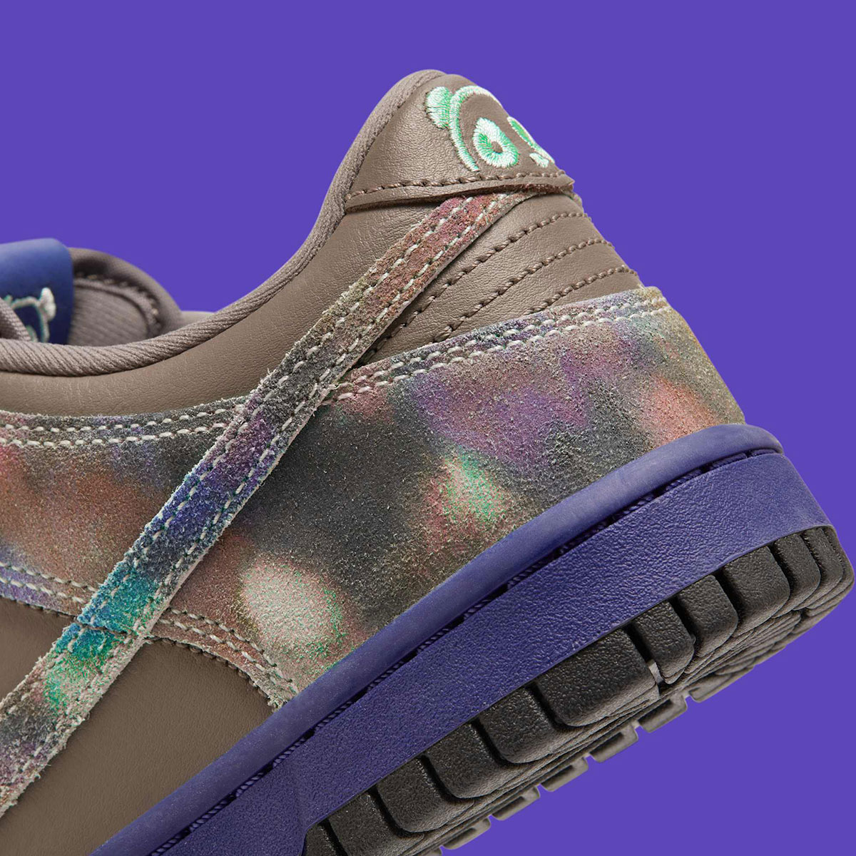 Nike Dunk Low Gs Panda Cave Stone Deep Night Black Hq9294 200 1