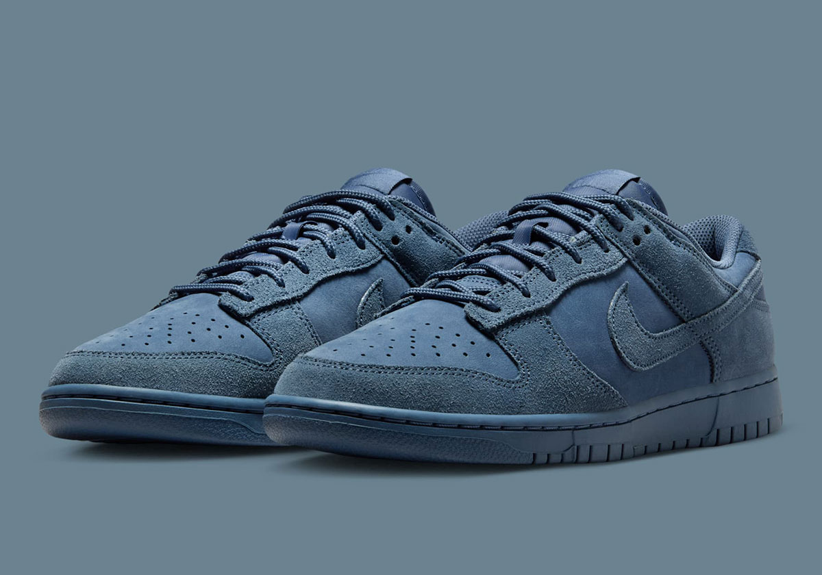 The Nike Dunk Low "Smurf" Takes Cues From A Coveted 90s Release