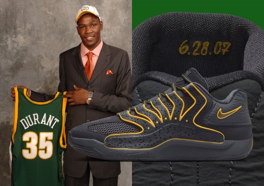 Nike KD 18 “Rain City” Remembers Kevin Durant Getting Drafted By The Seattle Sonics