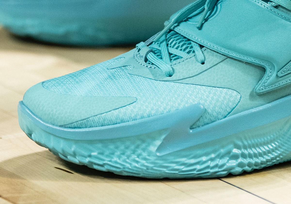 Ua Curry Fox 2 Release Date 2